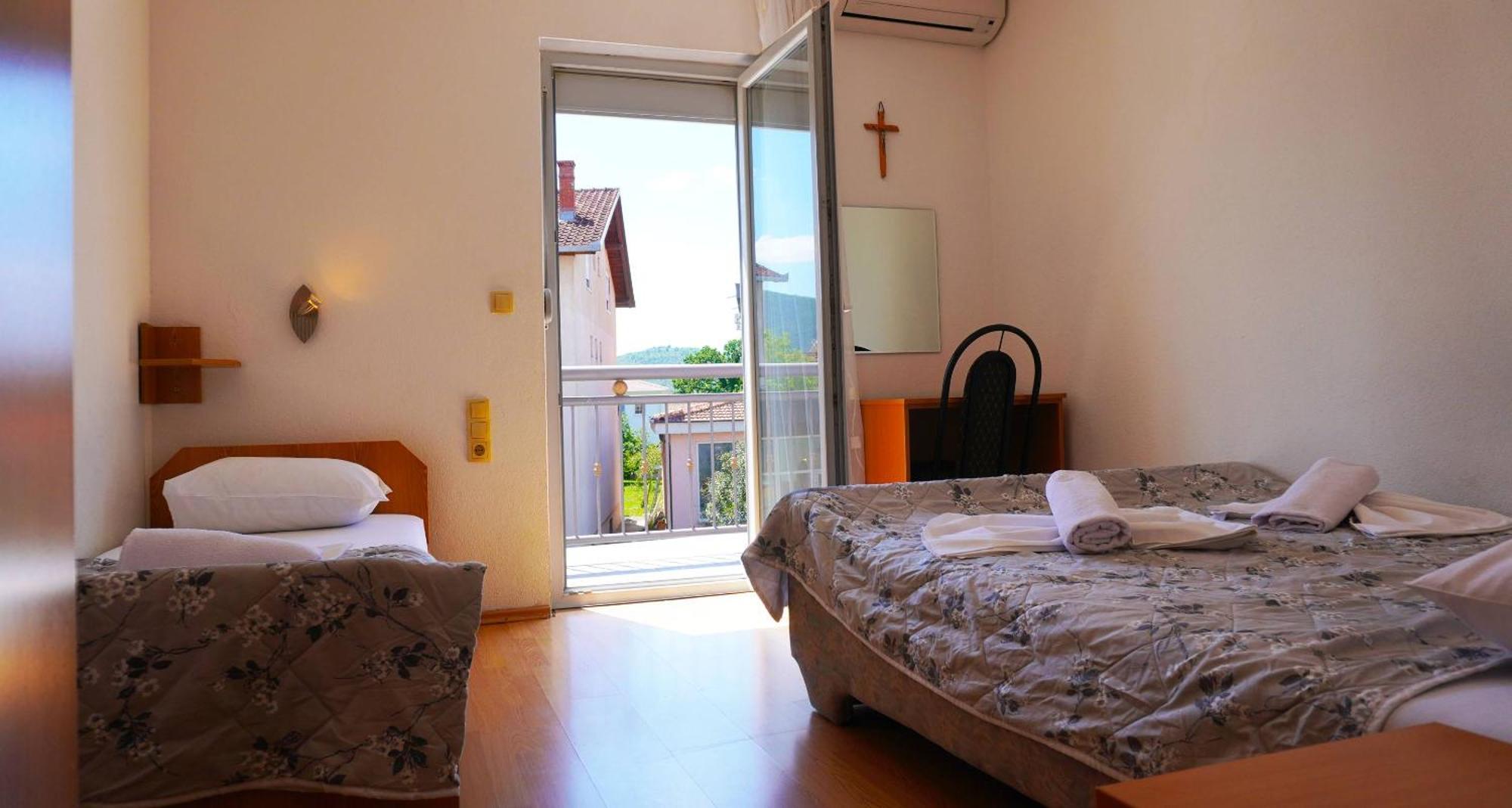 Hotel Pansion Viola Međugorje Esterno foto
